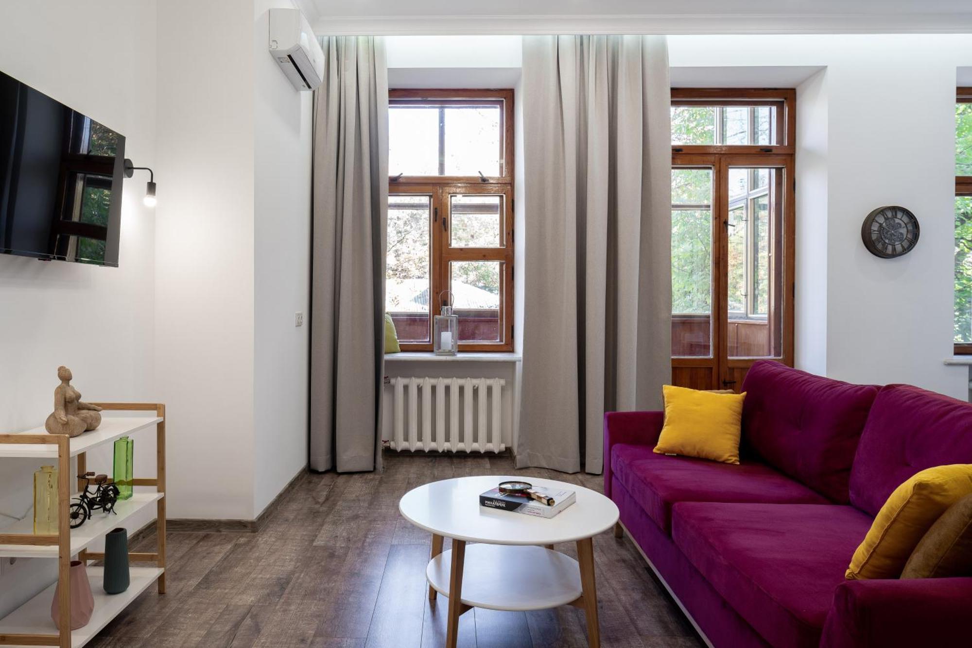 Yaroslav Val Lux Apartments Kyiv Exterior photo